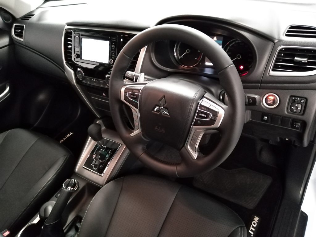 Mitsubishi Triton Double Cab Interior